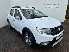 DACIA SANDERO STEPWAY 2019 (19) at Drakes Garage York