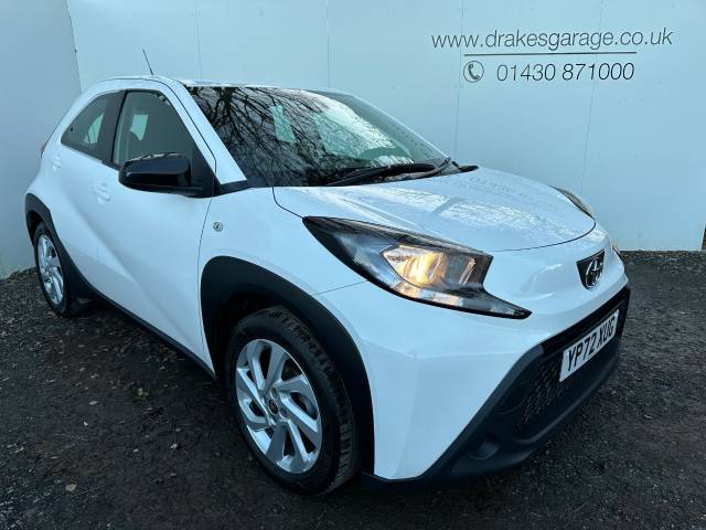 Toyota Aygo X 1.0 VVT-i Pure 5dr Hatchback Petrol White