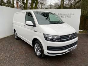 VOLKSWAGEN TRANSPORTER 2019 (69) at Drakes Garage York