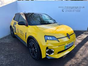 RENAULT 5 2025 (25) at Drakes Garage York