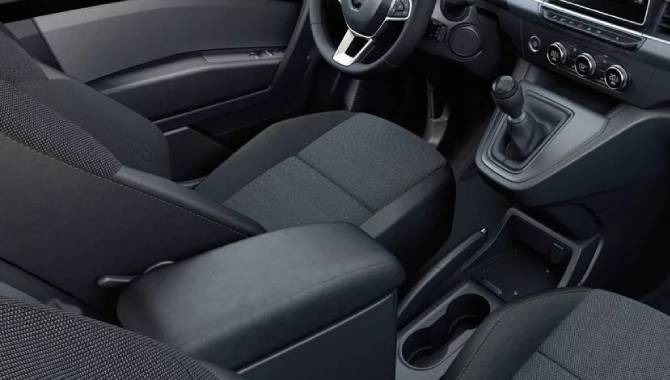 RENAULT KANGOO - Interior